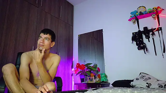 Nymphobuddies online show from January 24, 6:03 am