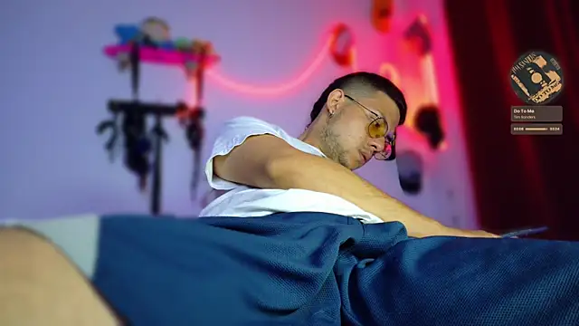 Nymphobuddies online show from February 14, 4:58 am