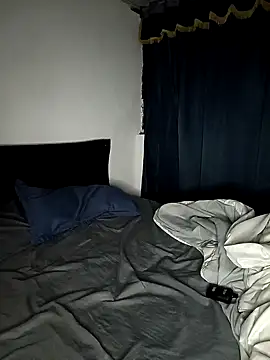 Snapshot of gooddess_isis chatting on December 11, 10:25 am gooddess isis online show from December 11, 10:25 am