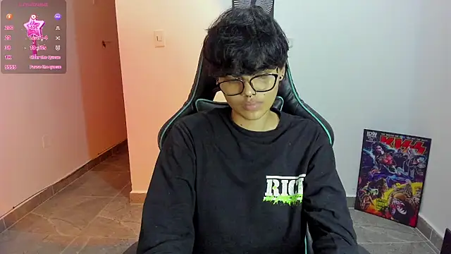 Snapshot of gooddess_isis chatting on February 10, 5:14 am gooddess isis online show from February 10, 5:14 am