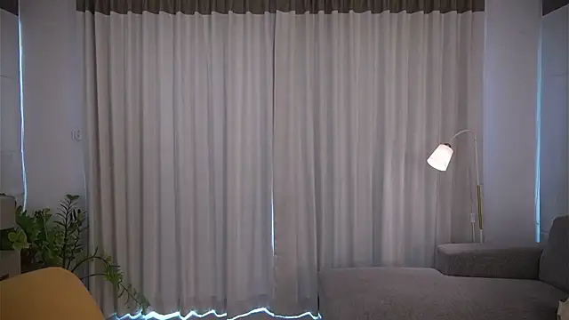 Snapshot of sscarl_ii chatting on February 28, 3:48 am sscarl ii online show from February 28, 3:48 am