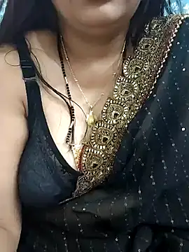 Snapshot of Mayuri77 chatting on February 3, 7:07 am Mayuri77 online show from February 3, 7:07 am