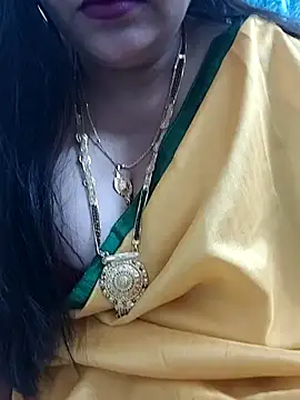 Snapshot of Mayuri77 chatting on February 11, 5:07 pm Mayuri77 online show from February 11, 5:07 pm