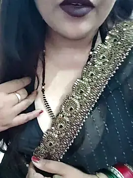 Snapshot of Mayuri77 chatting on September 9, 6:24 am Mayuri77 online show from September 9, 6:24 am