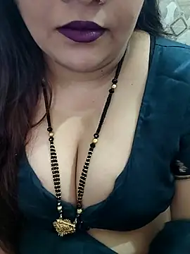 Snapshot of Mayuri77 chatting on September 10, 6:19 pm Mayuri77 online show from September 10, 6:19 pm