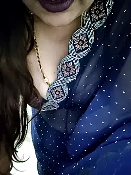 Snapshot of Mayuri77 chatting on October 25, 8:55 am Mayuri77 online show from October 25, 8:55 am