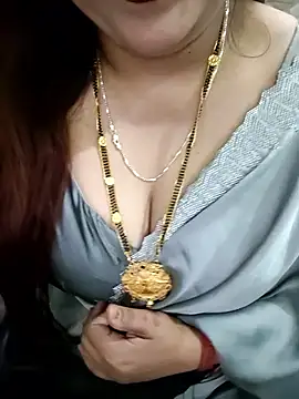 Snapshot of Mayuri77 chatting on November 12, 3:34 pm Mayuri77 online show from November 12, 3:34 pm