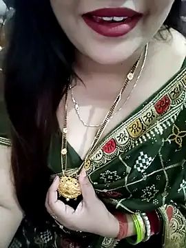 Snapshot of Mayuri77 chatting on November 18, 6:56 pm Mayuri77 online show from November 18, 6:56 pm