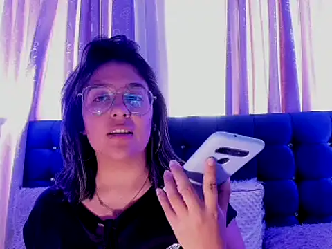 Pandoracherry online show from January 15, 3:29 pm