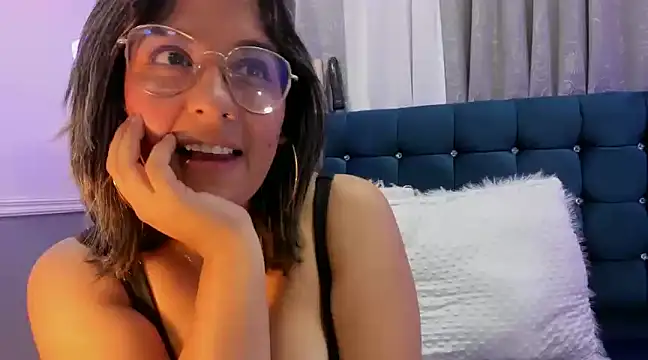 Pandoracherry online show from February 12, 6:08 am