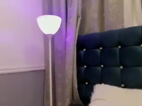 Pandoracherry online show from March 17, 5:45 am