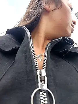 LIZ-06  online show from February 20, 4:36 pm