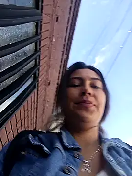 LIZ-06  online show from February 21, 12:50 pm