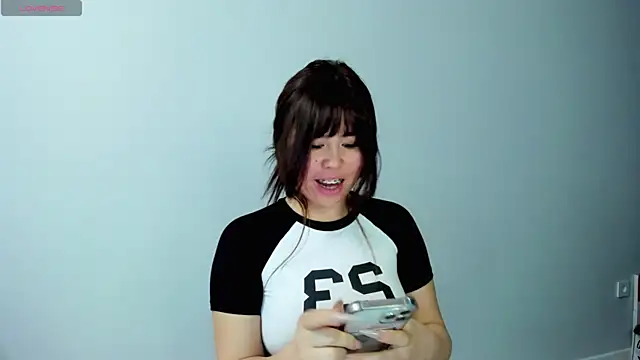 may mia online show from February 2, 4:59 am