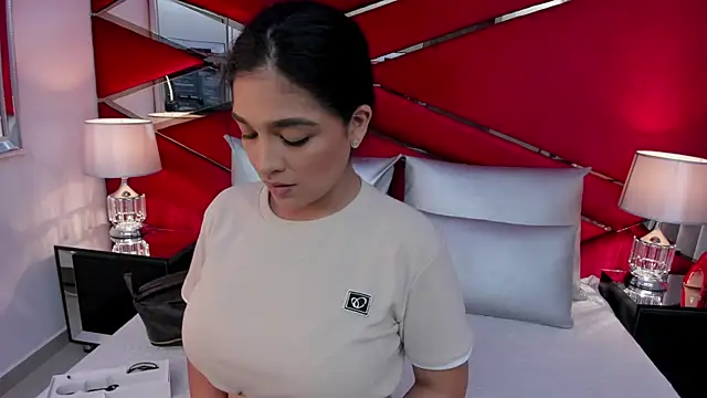 AdeleGray online show from March 21, 11:44 am