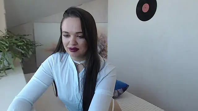 Luxuriouss s online show from October 24, 4:09 am