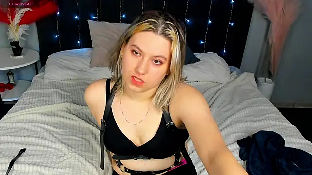 Bonni Meiz online show from February 17, 4:37 pm