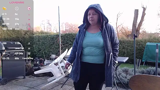 Snapshot of KasiaPrivat chatting on December 31, 1:52 pm KasiaPrivat online show from December 31, 1:52 pm