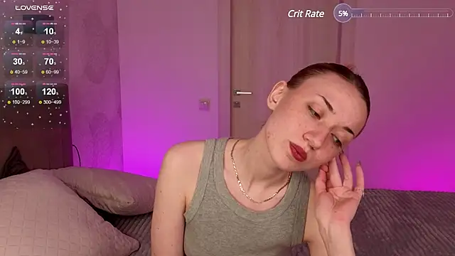 Snapshot of Maddy_Garcia chatting on January 26, 2:45 am Maddy Garcia online show from January 26, 2:45 am