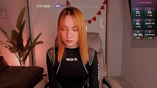 Snapshot of Maddy_Garcia chatting on February 5, 1:15 am Maddy Garcia online show from February 5, 1:15 am