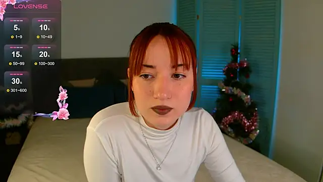 Snapshot of Maddy_Garcia chatting on December 13, 9:53 pm Maddy Garcia online show from December 13, 9:53 pm