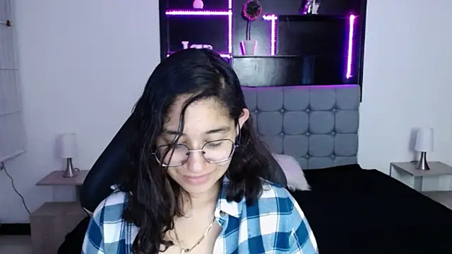 Snapshot of Lili_Gomez_ chatting on January 25, 2:58 pm Lili Gomez online show from January 25, 2:58 pm