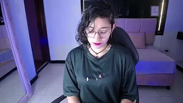 Snapshot of Lili_Gomez_ chatting on September 13, 10:59 am Lili Gomez online show from September 13, 10:59 am