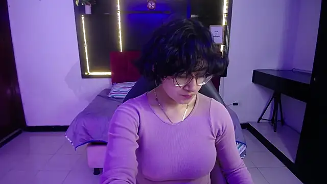 Snapshot of Lili_Gomez_ chatting on November 8, 1:11 pm Lili Gomez online show from November 8, 1:11 pm