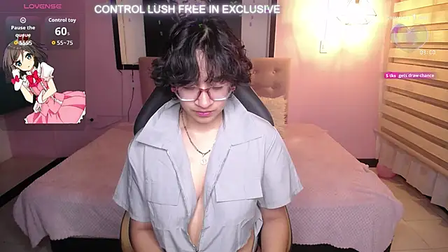 Snapshot of Lili_Gomez_ chatting on November 24, 2:06 pm Lili Gomez online show from November 24, 2:06 pm