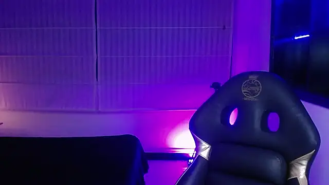 Snapshot of Lili_Gomez_ chatting on November 26, 1:34 pm Lili Gomez online show from November 26, 1:34 pm