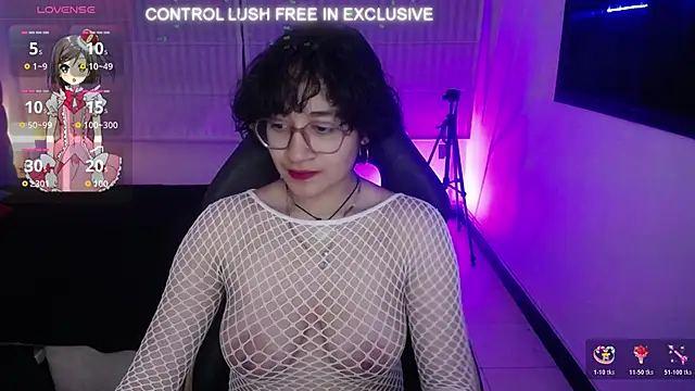 Snapshot of Lili_Gomez_ chatting on November 28, 1:47 pm Lili Gomez online show from November 28, 1:47 pm