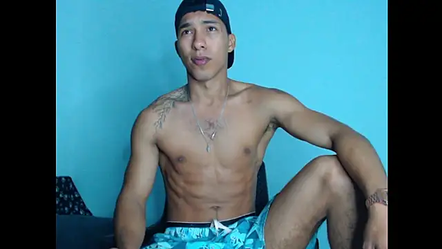 Snapshot of maximo_vega_newv chatting on December 18, 4:53 am maximo vega newv online show from December 18, 4:53 am