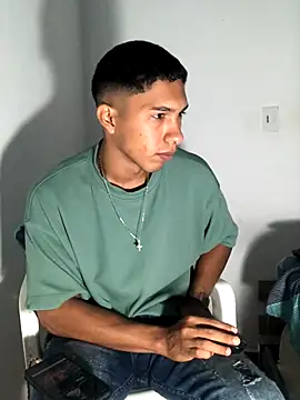 Snapshot of maximo_vega_newv chatting on November 23, 4:29 pm maximo vega newv online show from November 23, 4:29 pm