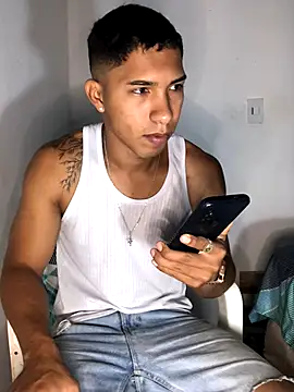 Snapshot of maximo_vega_newv chatting on December 2, 3:07 pm maximo vega newv online show from December 2, 3:07 pm