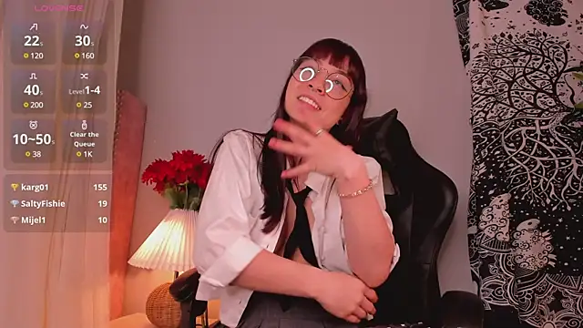 Snapshot of Lia_Sweett_ chatting on February 28, 5:48 pm Lia Sweett online show from February 28, 5:48 pm