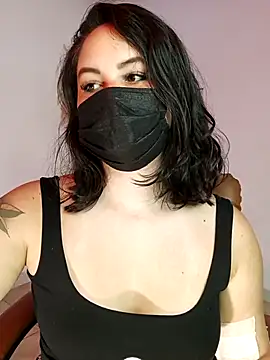 Aiunii1 online show from October 22, 1:33 pm