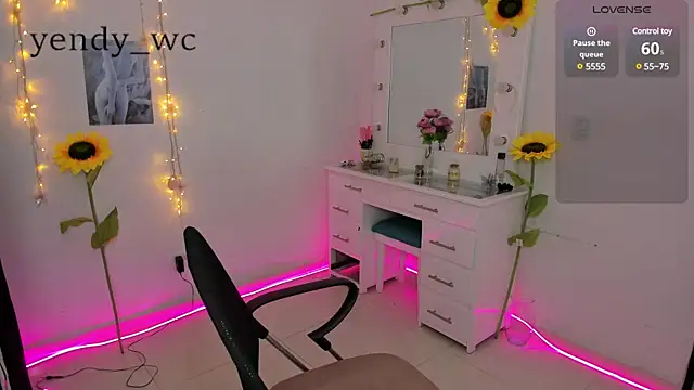 yendywc online show from January 16, 4:39 pm