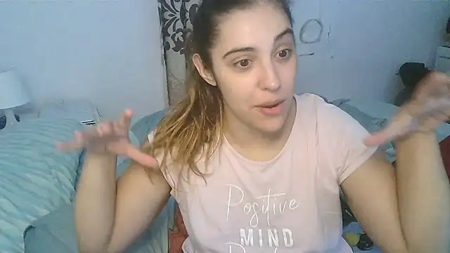 Ursumi1 online show from December 13, 11:28 pm