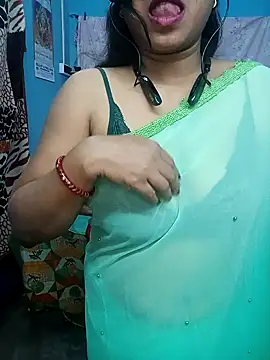 Sexy Mona Bhabhi online show from January 6, 5:38 pm