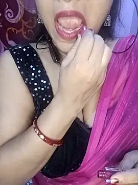 Sexy Mona Bhabhi online show from September 8, 6:18 pm