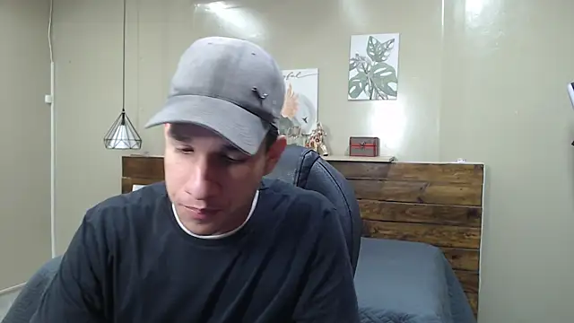 Snapshot of Jheidertwink chatting on September 13, 12:27 pm Jheidertwink online show from September 13, 12:27 pm