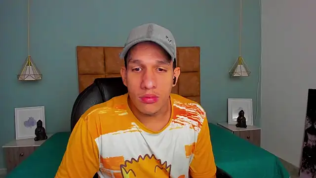 Snapshot of Jheidertwink chatting on September 15, 12:27 pm Jheidertwink online show from September 15, 12:27 pm