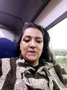 Snapshot of poisson_ivy chatting on March 17, 11:21 am poisson ivy online show from March 17, 11:21 am