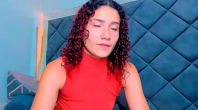 Nellyhills online show from March 4, 9:32 pm