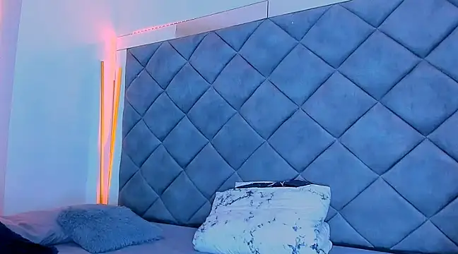 Nellyhills online show from March 12, 6:22 pm