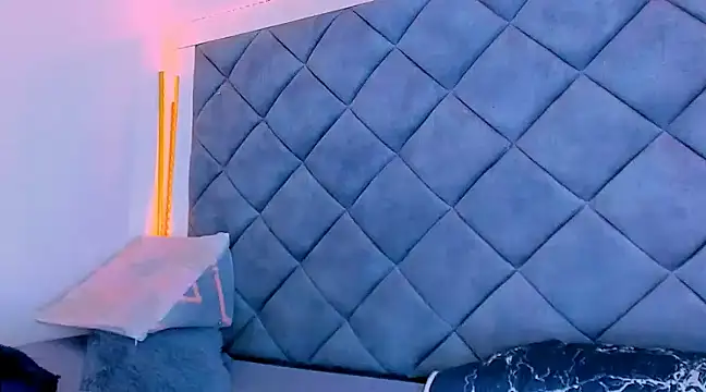 Nellyhills online show from March 21, 4:51 pm