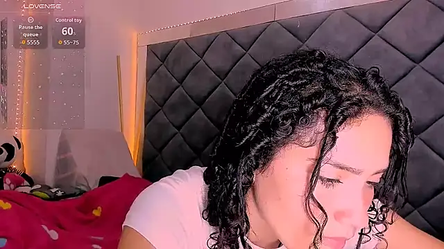 Nellyhills online show from September 17, 11:28 pm