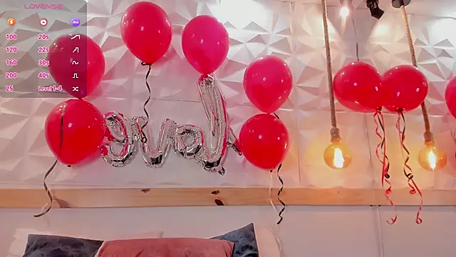 CarlaRossi  online show from February 15, 11:03 pm