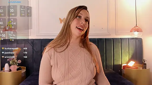 CarlaRossi  online show from March 18, 1:53 am