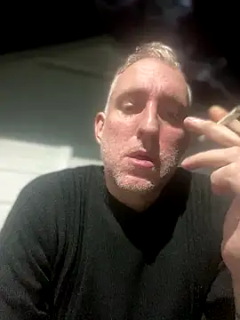 Snapshot of FrankJake99 chatting on September 13, 7:24 pm FrankJake99 online show from September 13, 7:24 pm